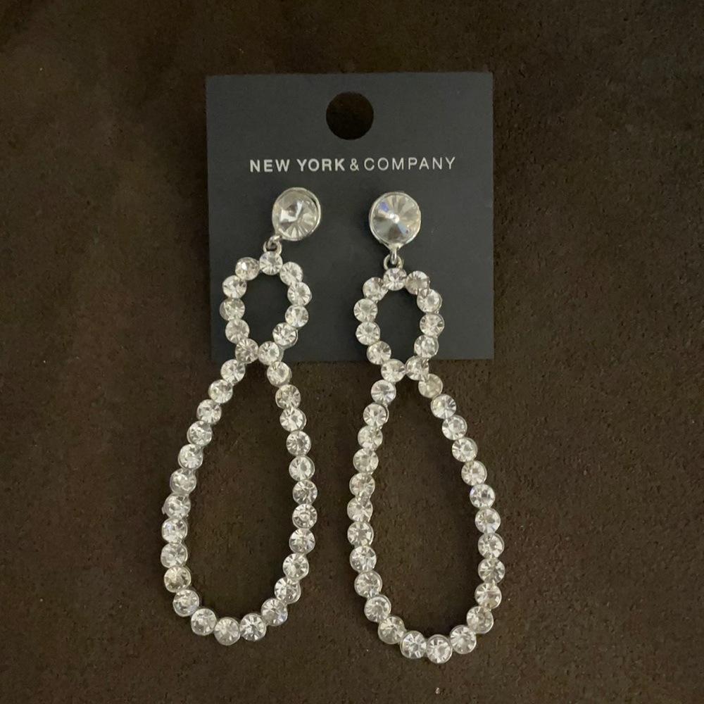 Costume Jewlery- diamond earrings (long)